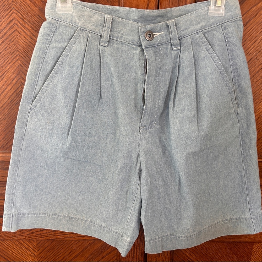 Vintage Liz Claiborne LIZSPORT PETITE Womens Shorts  Petite 6